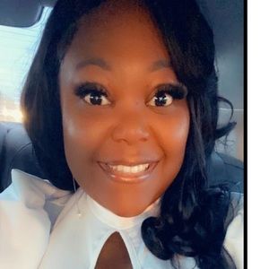 Meet your Posher, Kimberly